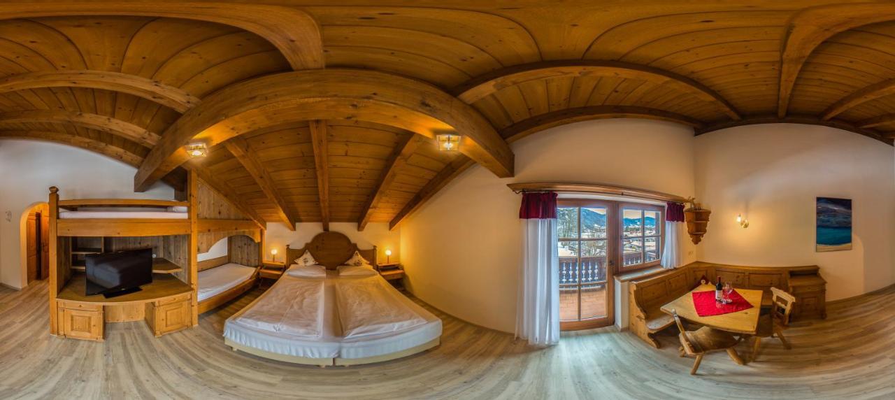 Landhotel Laerchenhuegel Oberammergau Eksteriør bilde