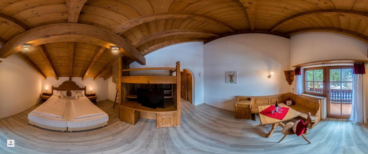 Landhotel Laerchenhuegel Oberammergau Eksteriør bilde